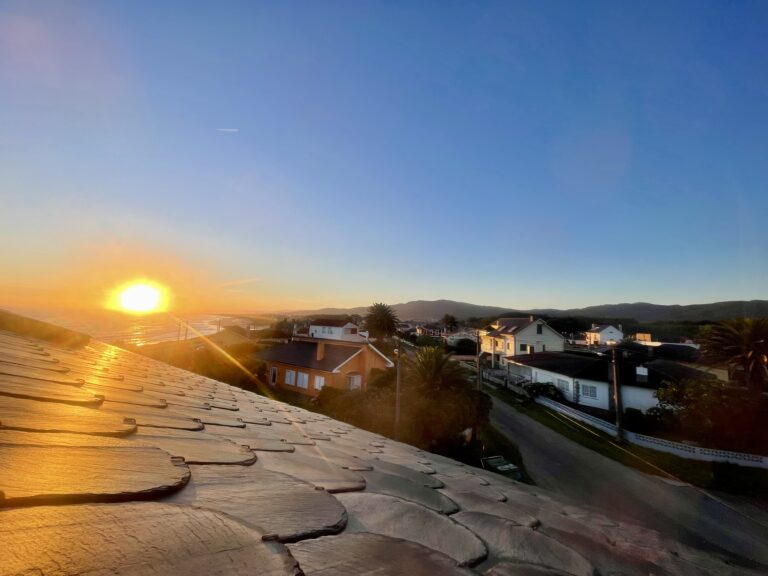 Оформление ВНЖ по оседлости и воссоединению семьи с испанцами с 2025 года